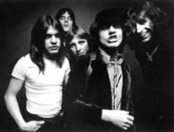 Ecouter la chanson AC/DC Highway to hell de playlist Musiques cultes des années 70 gratuitement.