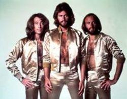 Ecouter la chanson Bee Gees Stayin' Alive de playlist Meilleures ballades de rock des années 70 et 80 gratuitement.