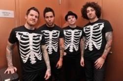 Ecouter la chanson Fall Out Boy Immortals de playlist Chansons pour enfants gratuitement.