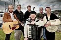 Outre la Get Cape Wear Cape Fly musique vous pouvez écouter gratuite en ligne les chansons de The Irish Rovers.
