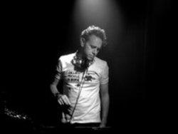 Outre la DJ Rustavelly musique vous pouvez écouter gratuite en ligne les chansons de Martin L. Gore.