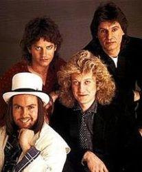 Outre la choir musique vous pouvez écouter gratuite en ligne les chansons de Slade.