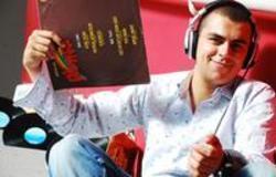Dj. Volkan Uca Istanbul (Radio Mix) (Feat. Merih Gurluk) écouter gratuit en ligne.