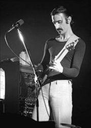 Ecouter gratuitement les Frank Zappa chansons sur le portable ou la tablette.