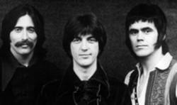 Three Dog Night Mama Told Me Not To Come écouter gratuit en ligne.